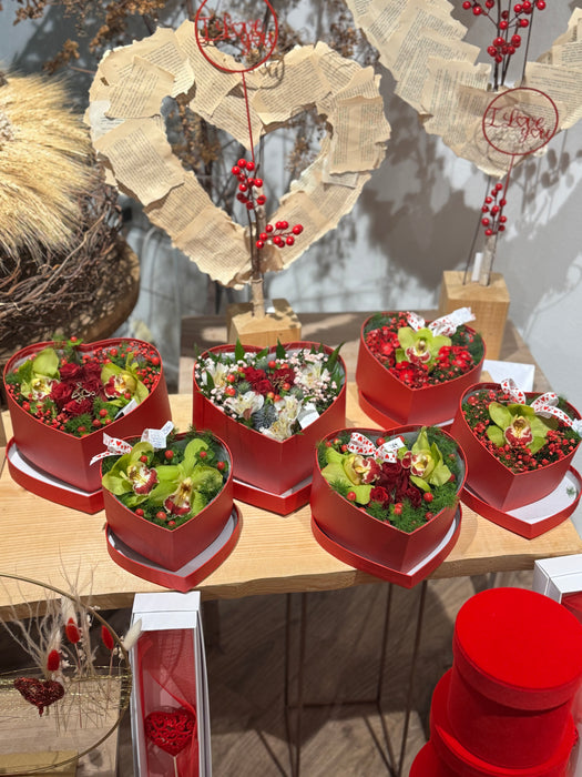Flower box cuore rosso in velluto (3 misure)