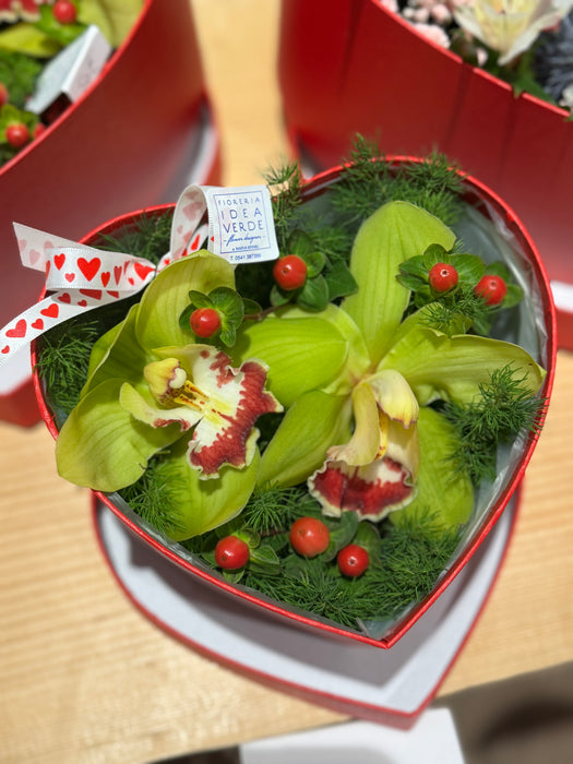Flower box cuore rosso in velluto (3 misure)
