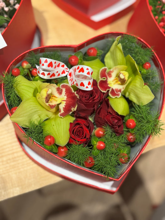 Flower box cuore rosso in velluto (3 misure)