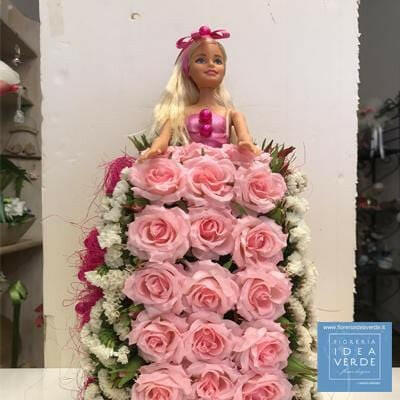 Barbie con rose fioreria idea verde rimini