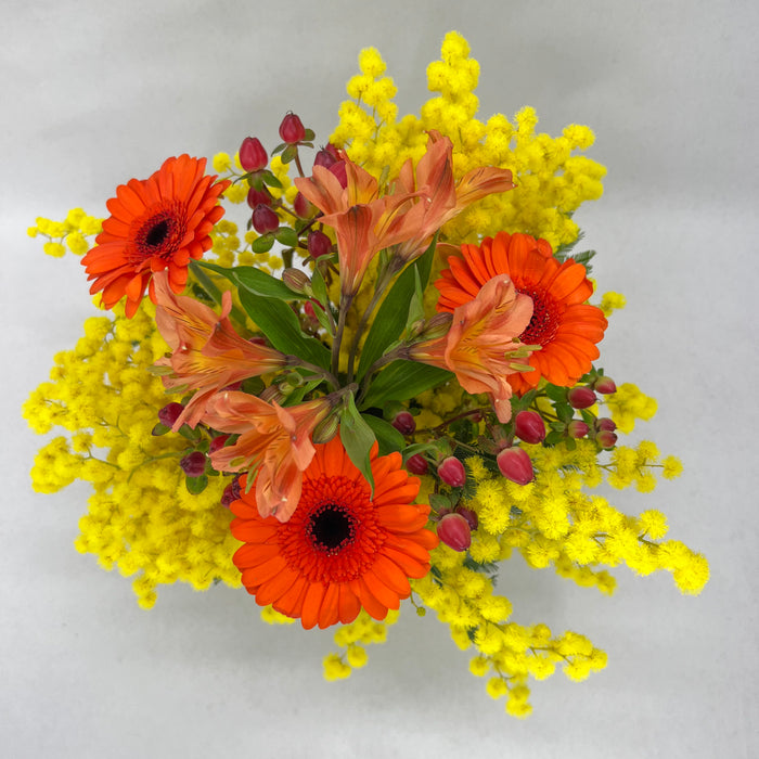 Handbag with mimosa and roses